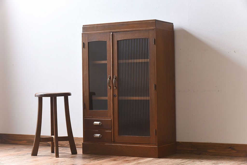 レトロ家具　モールガラス入りアンティーク本箱(ブックケース)　昭和レトロ