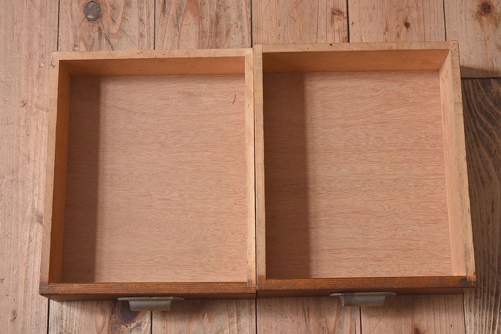 レトロ家具　モールガラス入りアンティーク本箱(ブックケース)　昭和レトロ