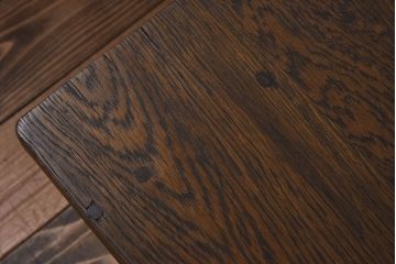 レトロ家具　ナラ材製!アンティーク　レトロな雰囲気の子供用机(デスク)(2)