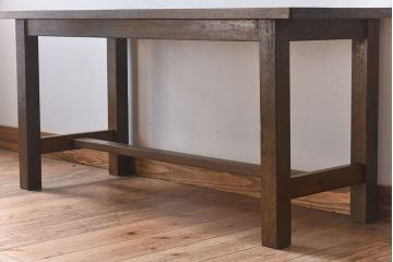 レトロ家具　ナラ材製!アンティーク　レトロな雰囲気の子供用机(デスク)(2)