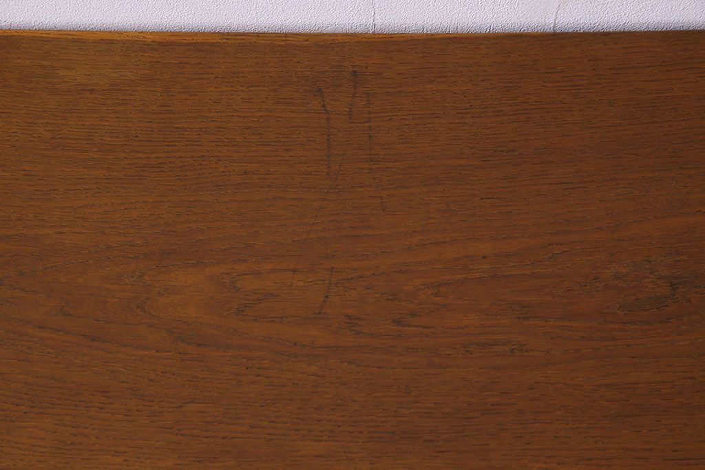 アンティーク家具　フランスアンティーク　引き出し付き!小ぶりなペイントダイニングテーブル(デスク)