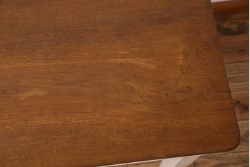 アンティーク家具　フランスアンティーク　引き出し付き!小ぶりなペイントダイニングテーブル(デスク)