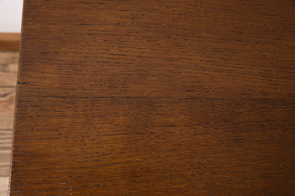 アンティーク家具　フランスアンティーク　引き出し付き!小ぶりなペイントダイニングテーブル(デスク)