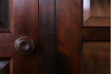 中古　北海道民芸家具　サイドボード(収納棚、戸棚)(定価38万円)(2)