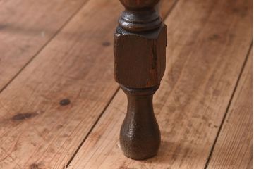 アンティーク家具　イギリスアンティーク　高級品　上質なアームチェア