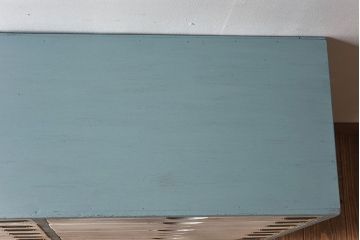 ヴィンテージ家具　ネームプレート付き!　イギリスビンテージ　古い木製の脚付きドロワー(引き出し)