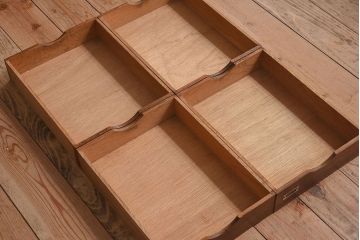 アンティーク家具　ナラ材　アンティーク　小ぶりでかわいい古い両面小引き出し