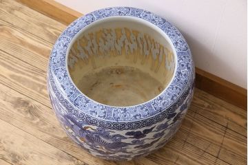 アンティーク雑貨　古民具・骨董　鳳凰文!陶器の質感が美しい瀬戸火鉢