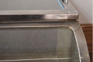 レトロ家具　和製アンティーク　レトロな味わい　シャビーな魅力の駄菓子屋さんブリキガラスケース