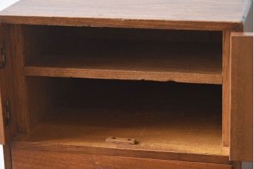 レトロ家具　昭和レトロ　観音扉付き!小さなアンティーク小引き出し
