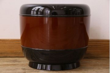 アンティーク雑貨　木製!和製アンティーク　なめらかな光沢が美しい丸火鉢