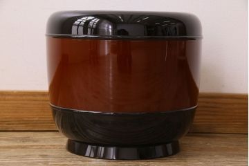 アンティーク雑貨　木製!和製アンティーク　なめらかな光沢が美しい丸火鉢