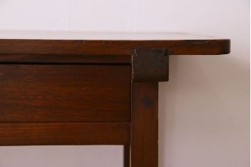 アンティーク家具　両面引き出し付き　アンティーク　古い木製のシンプルな作業台(平机・テーブル)