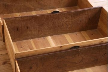 アンティーク家具　明治大正期　古民具・骨董　玉杢!前面欅材の上品な重ね箪笥