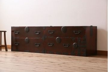 アンティーク家具　明治大正期　古民具・骨董　玉杢!前面欅材の上品な重ね箪笥