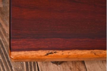 アンティーク雑貨　民芸家具　一枚板!木味のぬくもりがある花梨材の小さな花台(カリン材)