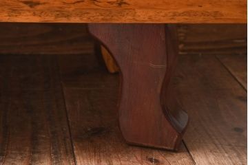 アンティーク雑貨　民芸家具　一枚板!木味のぬくもりがある花梨材の小さな花台(カリン材)