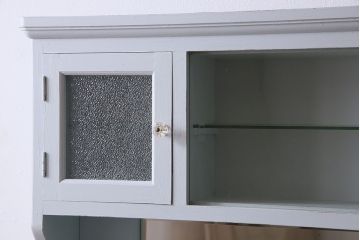 アンティーク家具　アンティークペイント　ガラス取っ手がお洒落なデンタルケース(ケビント・キャビネット)