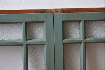 レトロなデザイン　ダイヤガラス入り!お洒落で味わいあるペイントガラス戸4枚セット(窓)