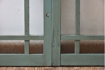 レトロなデザイン　ダイヤガラス入り!お洒落で味わいあるペイントガラス戸4枚セット(窓)