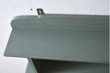 レトロ家具　フランスアンティーク　レトロな色合いのお洒落なウォールラック(壁掛け飾り棚)