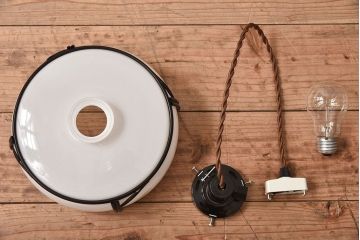 和製アンティーク　和モダン　透かし絵柄が美しいガラスシェード照明(天井照明)