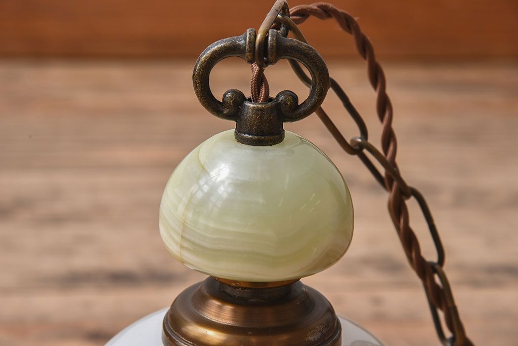 ビンテージ　ノスタルジックな雰囲気のガラスシェード照明(天井照明)