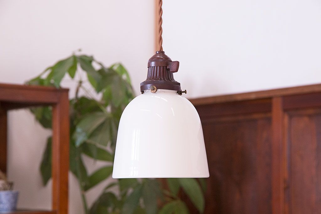 和製アンティーク　大正昭和期のレトロなガラスシェード照明(天井照明)