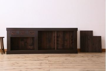 アンティーク家具　古民具・骨董　上品な佇まいの六尺水屋箪笥サイドボード(収納棚・食器棚)