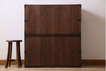 アンティーク家具　和製アンティーク　三方栗材　上品な重ね箪笥(衣装箪笥)