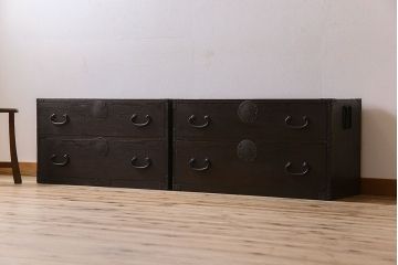 アンティーク家具　和製アンティーク　三方栗材　上品な重ね箪笥(衣装箪笥)