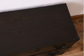 アンティーク家具　和製アンティーク　三方栗材　上品な重ね箪笥(衣装箪笥)