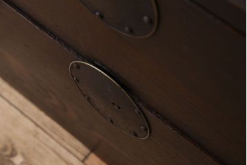 アンティーク家具　和製アンティーク　三方栗材　上品な重ね箪笥(衣装箪笥)