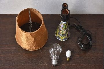 北欧家具　スウェーデン　ビンテージ　陶器スタンドのテーブルランプ