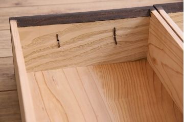 アンティーク家具　古民具・骨董　五尺　横桟戸の古い水屋箪笥サイドボード(リビングボード・テレビボード)