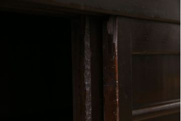 アンティーク家具　古民具・骨董　五尺　横桟戸の古い水屋箪笥サイドボード(リビングボード・テレビボード)