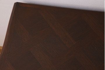ヴィンテージ家具　オーク材製　パーケット天板!フランスビンテージのチェスト(引き出し)
