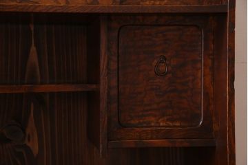 レトロ家具　前面タモ材　すりガラス引き戸のレトロなアンティーク茶箪笥