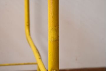 アンティーク雑貨　ビンテージ　キャスター付き!昭和レトロなアイアンワゴン(1)