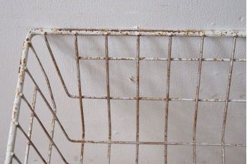 アンティーク雑貨　ビンテージ　キャスター付き!昭和レトロなアイアンワゴン(1)