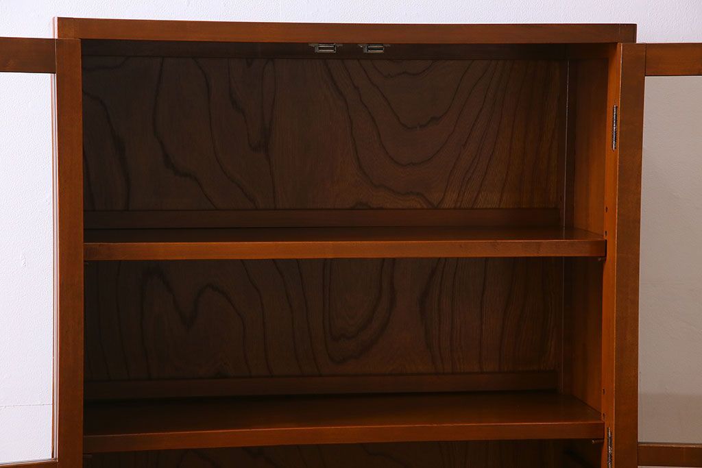 ヴィンテージ家具　ビンテージ　1960年代　樺材製　大ぶりな本箱(収納棚)(2)