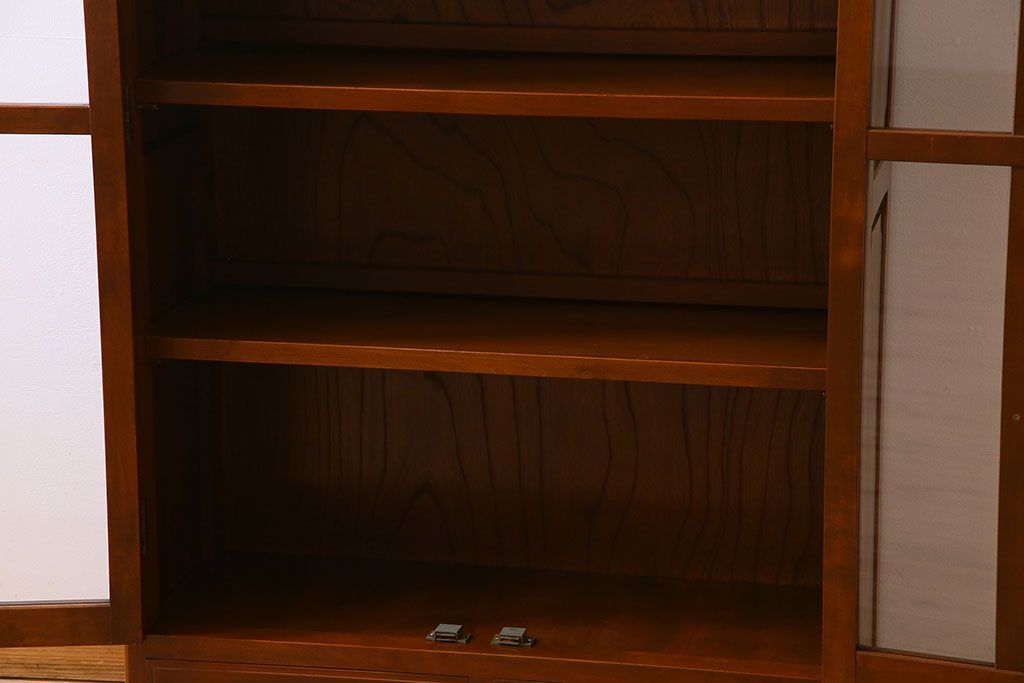 ヴィンテージ家具　ビンテージ　1960年代　樺材製　大ぶりな本箱(収納棚)(2)