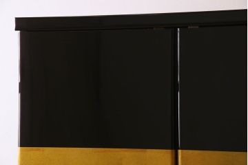 中古　尾形光琳　燕子花図(左隻)　上品な衣装箪笥(ワードローブ)(1)