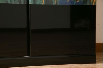 中古　尾形光琳　燕子花図(左隻)　上品な衣装箪笥(ワードローブ)(1)
