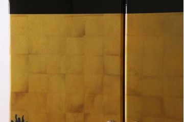 中古　尾形光琳　燕子花図(左隻)　上品な衣装箪笥(ワードローブ)(2)