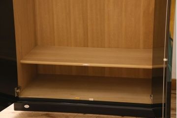 中古　尾形光琳　燕子花図(左隻)　上品な衣装箪笥(ワードローブ)(2)