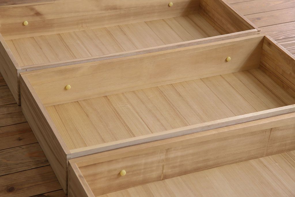 中古　尾形光琳　燕子花図(左隻)　上品な衣装箪笥(ワードローブ)(3)