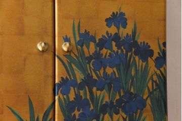 中古　尾形光琳　燕子花図(左隻)　上品な衣装箪笥(ワードローブ)(3)