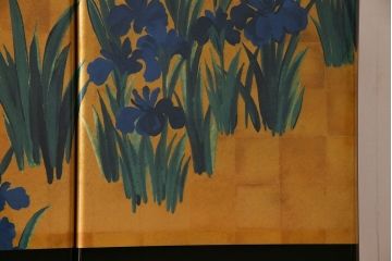 中古　尾形光琳　燕子花図(左隻)　上品な衣装箪笥(ワードローブ)(3)