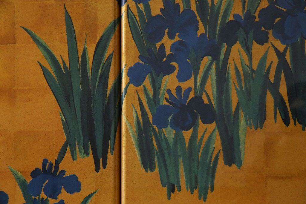 中古　尾形光琳　燕子花図(左隻)　上品な衣装箪笥(ワードローブ)(3)